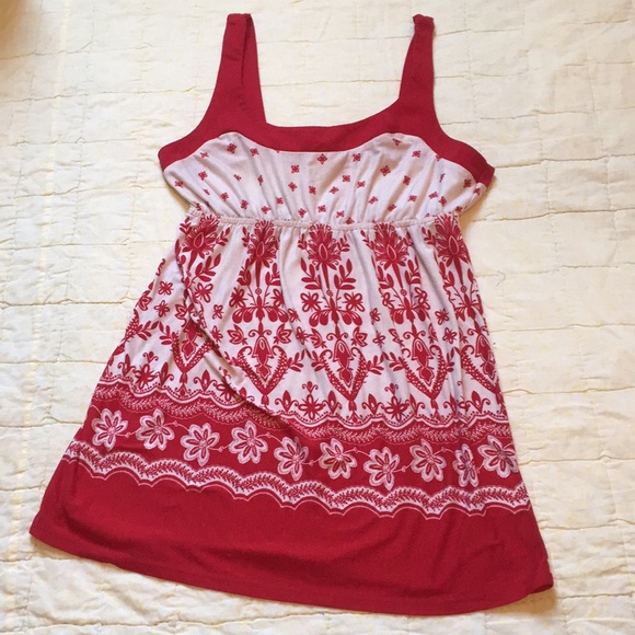 Three Fun Pattern Tank Tops - Picture 3 of 6